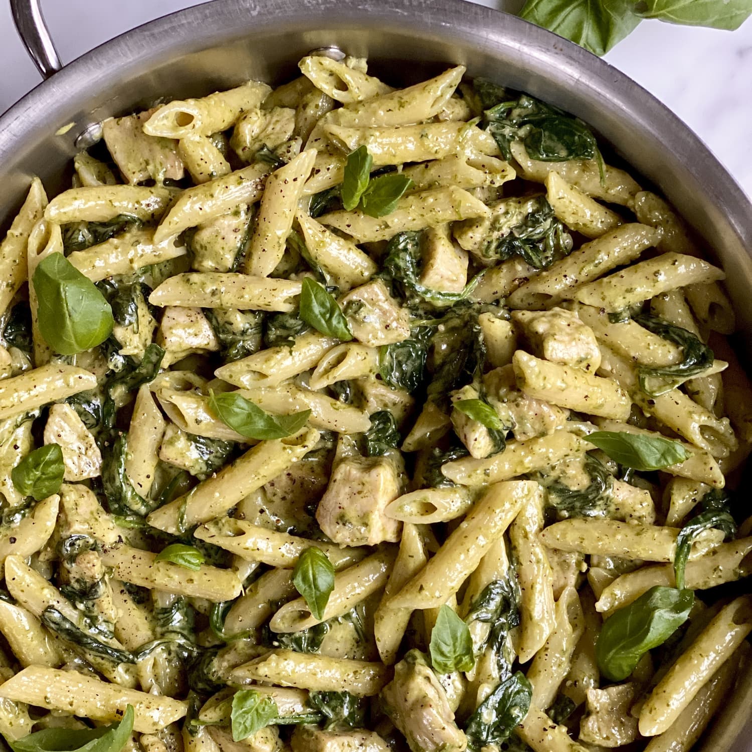 Creamy Chicken Pesto Pasta